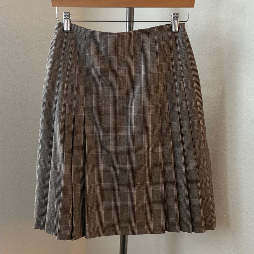 Brooks Brothers Sz 4 Pleated 100% Wool Plaid Skirt Classic Minimalist Preppy